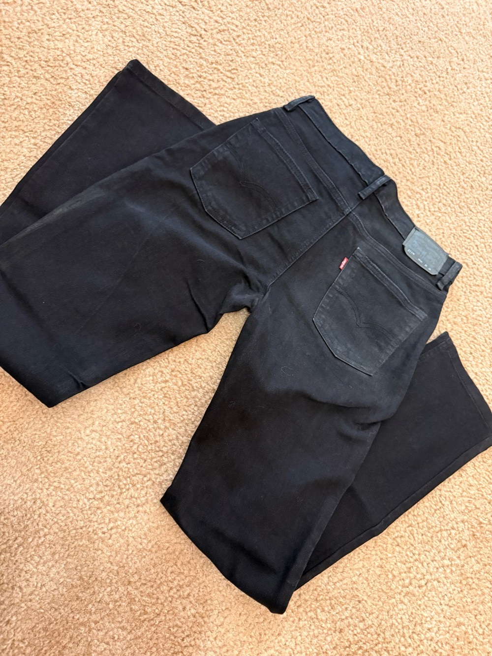 Levi's Men's Black Straight Jeans